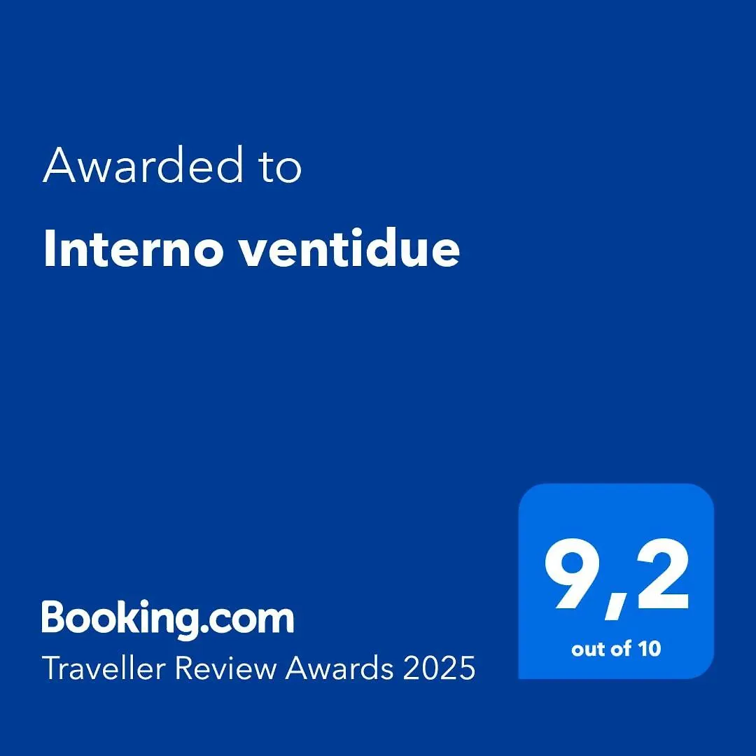 Отель Interno Ventidue Неаполь Италия